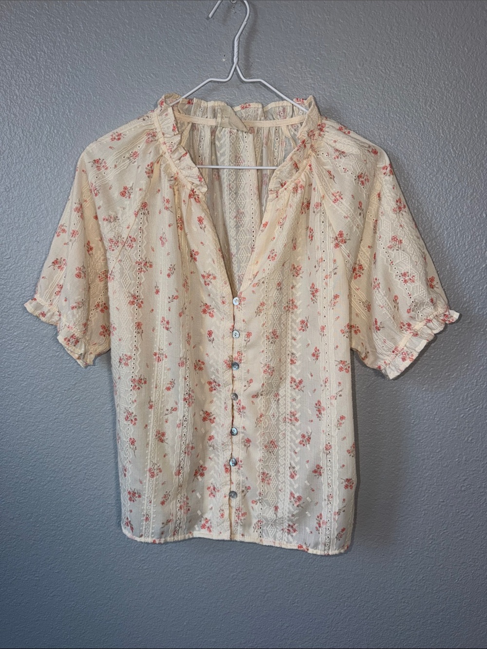 Cream Floral Short-Sleeve Button Down Shirt